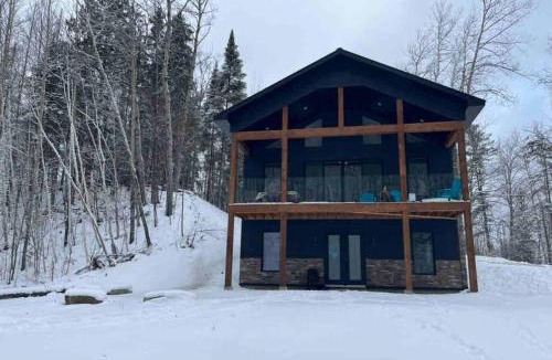 Mont Ste. Marie Ski Chalet | Chalet Relax with sauna steps from MSM lodge