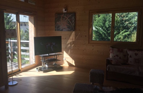 Crest-Voland Ski Chalet | CHALET RESORT CENTER 6/8 PERSONS