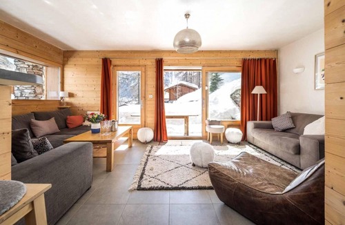 Val-d'Isere Ski Chalet | Chalet, sauna, terrace, balcony, fireplace or stove, parking, tv, ski locker, 230m², Val d'Isère