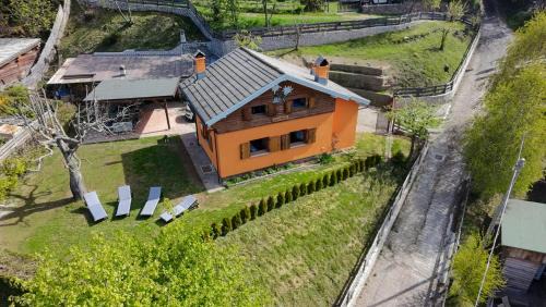 Vetriolo Terme House | Chalet & SPA Privata - Baita al Frassino, Ospitar