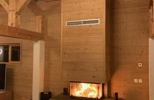 Arc-1800 Ski Chalet | Chalet spacieux et rénové · Terrasse · Capacité 10 personnes · Wifi gratuit - FR-1-346-570