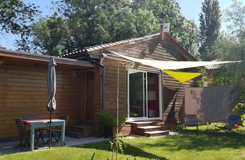 Bouhet Cottage | Chalet Studio "l'Athome" – Peaceful Retreat Surrounded by Nature