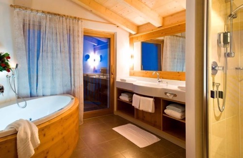 Castelrotto Hotel | Chalet Tianes