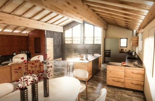 Val-de-Chaise Ski Chalet | Chalet Tyron - OVO Network