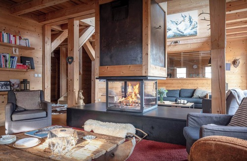 Combloux Ski Chalet | Chalet Uska - Enjoy the thrill of the Alps all year round - OVO Network