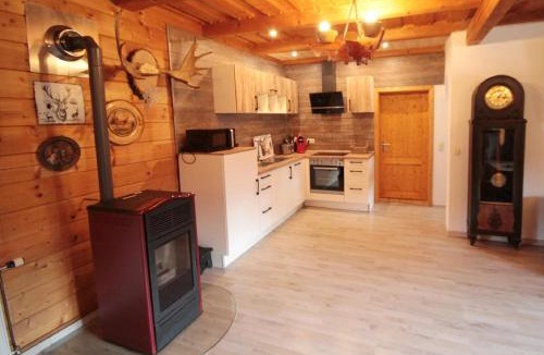 Arnbruck House | Chalet Waldstadl oder Andrea's Woidhaisl
