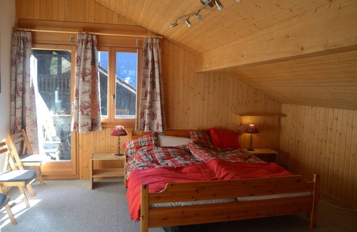 Champery Ski Chalet | Chalet with all comforts - 4 bedrooms/3 bathrooms for 10 people - Shuttle service nearby
