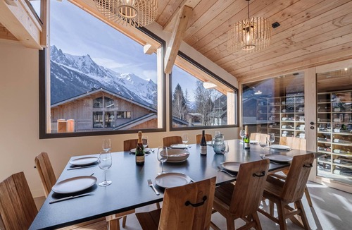 Les Tines Ski Chalet | Chalet with jacuzzi and pets allowed, Mont-Blanc views