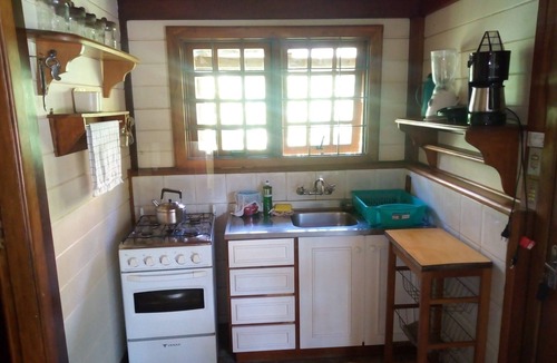 Vila Suica House | Chalet with pool in Gramado, central area, 3 bedrooms, fireplace, heating.