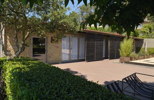 Ribeirao Ski Chalet | Chalet with pool