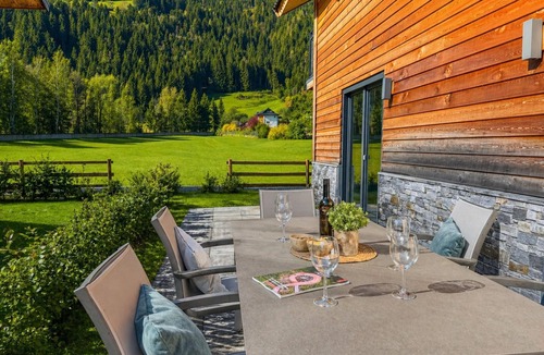 Afritz am See Ski Chalet | Chalet with terrace and sauna on an Alpine lake