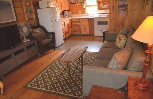 Stanhope Cottage | |Chalets by Stanhope Beach- Adults only 1 or 2 bedroom