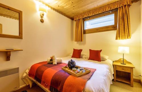 Chamonix-Mont-Blanc Apartment | Chalets d'Henri 67 - Happy Rentals