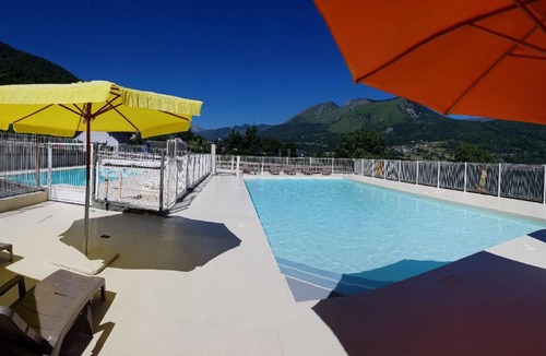 Argeles Gazost Resort | Chalets du Lac