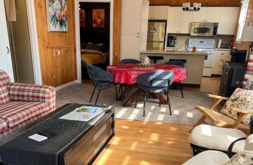 Saint-Jean-de-l'lle-d'Orleans Ski Chalet | Chalets Plage St-Jean