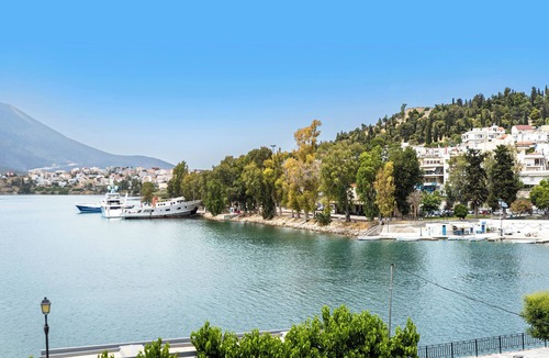 Khalkis Apartment | Chalkida sea overview marvellous apartment for 6!