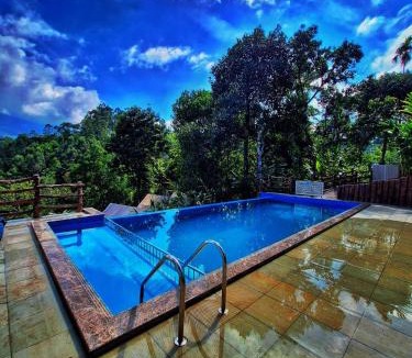 Anachal Resort | Chalona Hill View