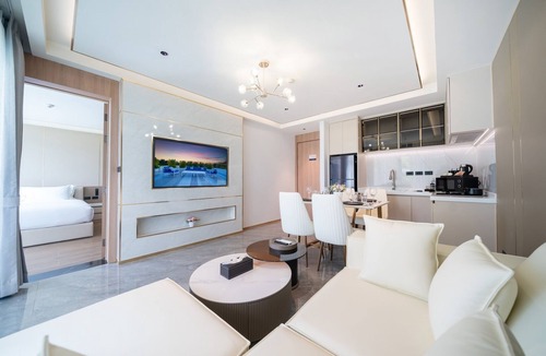 Rawai Hotel | Chalong Marina Bay View Phuket