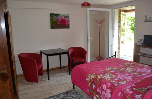 Saint-Thomas-de-Courceriers Bed & Breakfast | Chambres d'Hôtes La Semondière