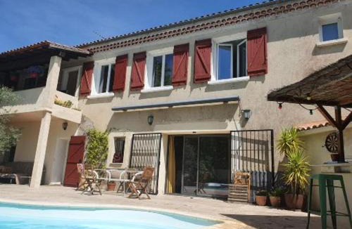 Saint-Martin-de-la-Brasque House | Chambre chez l'habitant avec piscine et cuisine d'été
