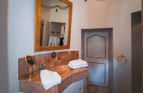 Thorens-Glieres House | Chambre Comtesse Pauline