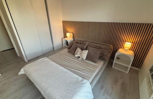 Saint Jean Station District House | Chambre confortable avec terrasse proche Gare