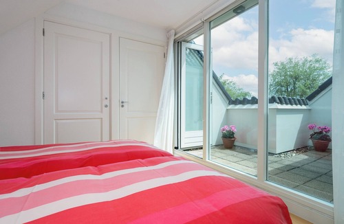 Assendelft Bed & Breakfast | Chambre Confortable au Bord du Canal