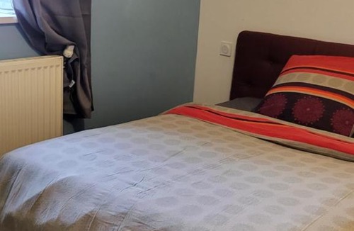 Prahecq House | Chambre cosy chez l'habintant