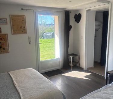 Amendeuix-Oneix Bed & Breakfast | Chambre d'Hôtes Arla Goxoki