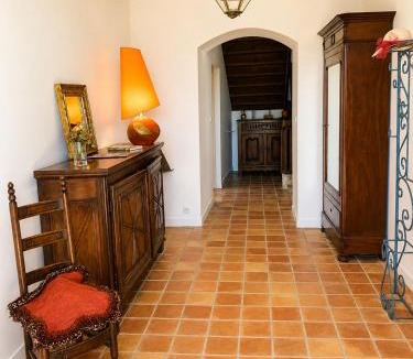 Lagor House | Chambre double alcôve