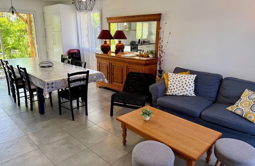 Beynost Bed & Breakfast | Chambres D'hôtes Gite Grange Debout