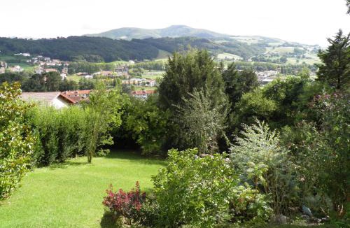 Hasparren Bed & Breakfast | Chambres d'Hôtes Haitz Ondo