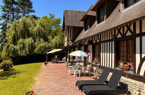 Danestal House | Chambres d'Hôtes la BAKATA près de DEAUVILLE