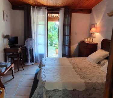 Cliousclat Bed & Breakfast | Chambres d'hôtes La Chabrière