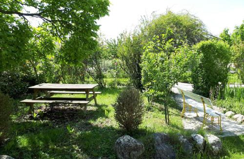 Izeron Bed & Breakfast | Chambres d'Hôtes La Noyeraie