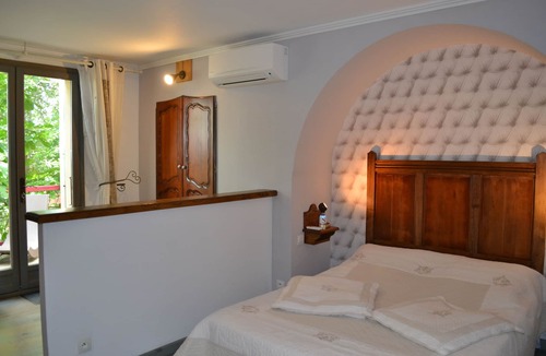 Venzolasca House | Chambres d'Hôtes Maison de la Vigne