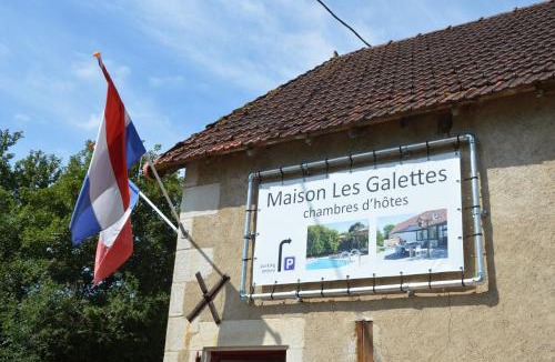 Rezay Bed & Breakfast | Chambres d'hôtes Maison Les Galettes