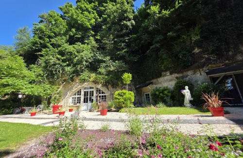 Amboise Bed & Breakfast | Chambres d'Hôtes Troglodytes Le Clos de L'Hermitage