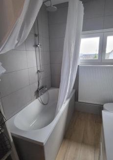 Libramont-Chevigny House | Chambres Esprit Campagne