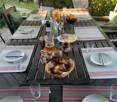 Mormoiron House | Chambres et table d'hôtes Au Brabo