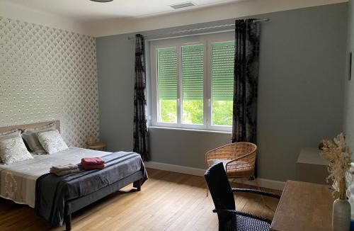 Arthes Bed & Breakfast | Chambres et table d'hôtes Le Pontet