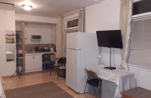 Castlegar Hotel | Chameleon Hotel