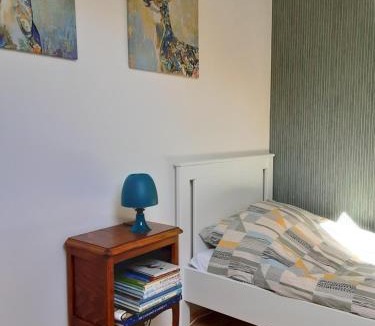 Limoise Bed & Breakfast | Champ Du Bois