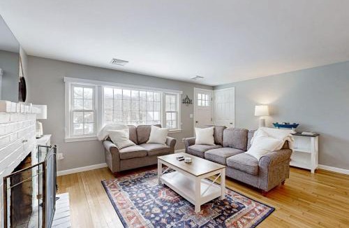 East Dennis House | Champagne Dreams