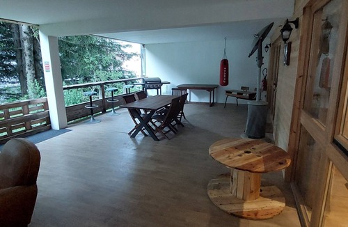 Chamrousse Apartment | Chamrousse 1750 - Apartment - 138m² (11p) - 4 Stars 🤩 - At the foot of the slopes
