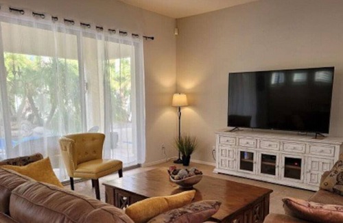 Cooper Commons House | Chandler Home · Wonderful and Spacious 3bd/2ba Oasis in Chandler!