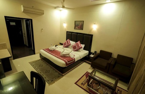 Air Force Area Hotel | Chandra Imperial