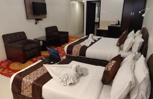 Air Force Area Hotel | Chandra Inn