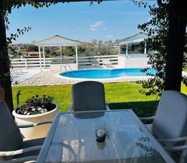 Formello Villa | Chanel Garden Relaxation Home