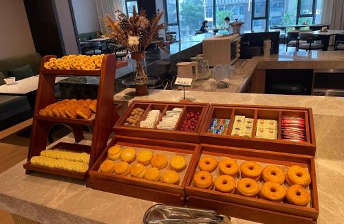 Tian Xin Hotel | Changsha Yasia Metropark Hotel Near Wuyi Square - City Center, Tujiachong Metro Station, Line6 to airport, Line2 to Changsha South Station
